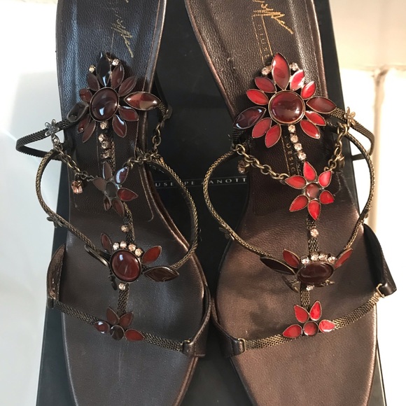 Zanotti - Picture 2 of 6